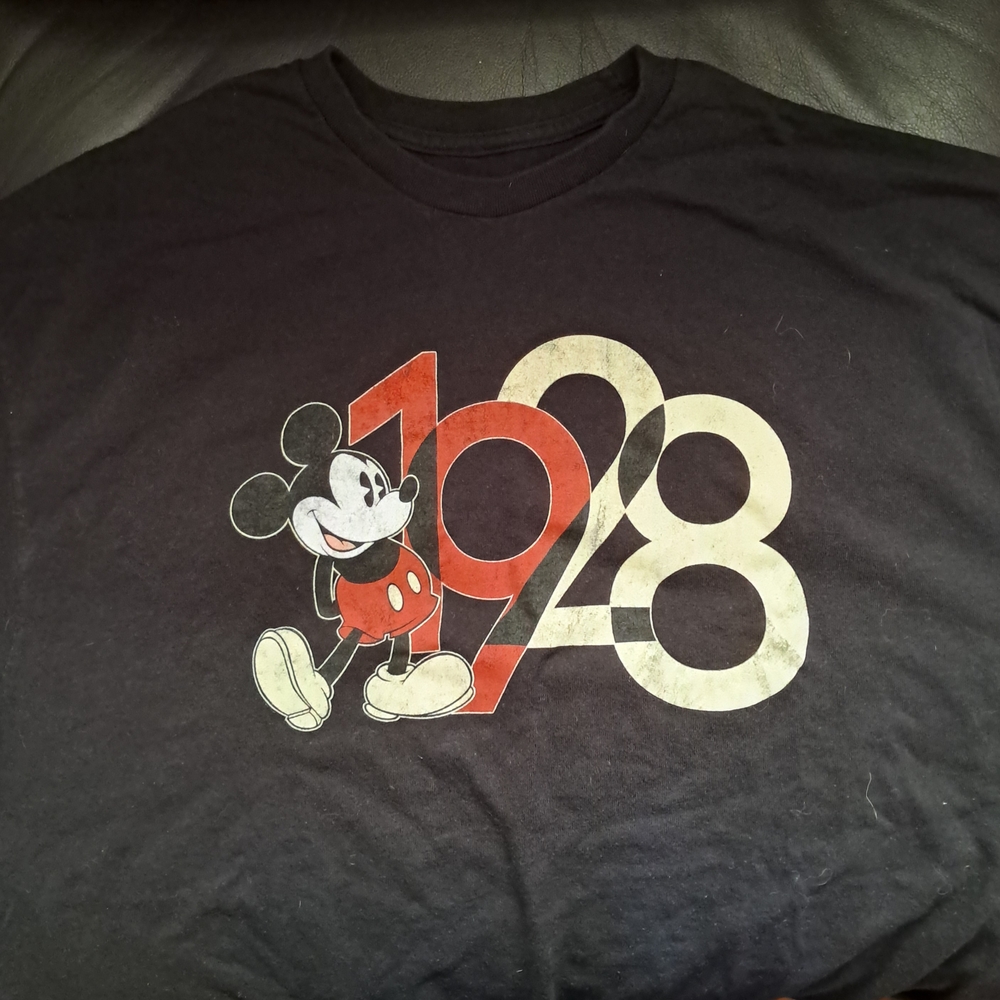 Disney Black and Red Mickey Mouse 1928 Mens T-Shirt